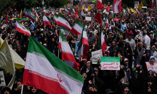 Το Ιράν θα συνεχίσει να «υποστηρίζει αποφασιστικά» τη Χεζμπολάχ