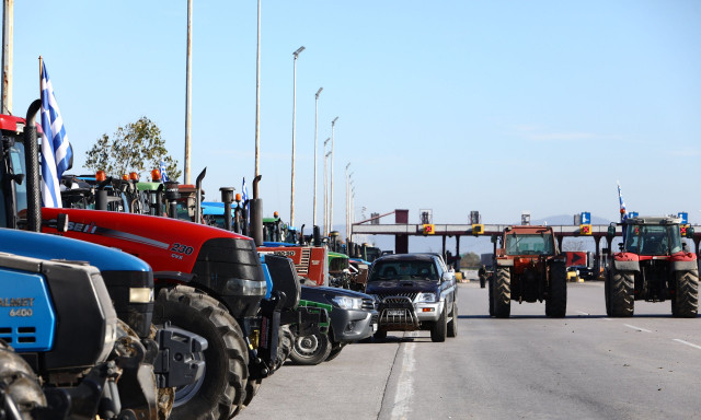 Μπλόκα αγροτών: Σύσκεψη στα Μάλγαρα - Επιλογή αντιπροσώπων για τη συνάντηση με τον πρωθυπουργό