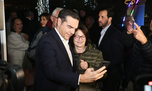 Πλήθος κόσμου στη νέα παρουσίαση της «Ιθάκης» στην Πάτρα - Έκπληξη με κτηνοτρόφο που πήρε τον λόγο