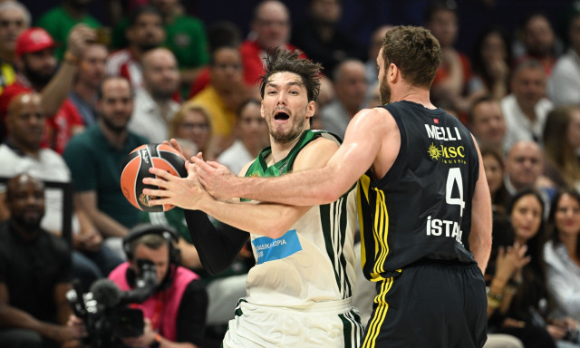 LIVE CHAT Φενέρμπαχτσε - Παναθηναϊκός AKTOR: Η «πράσινη» αποστολή για την Euroleague