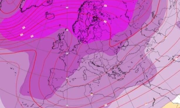 «Κλειδώνει» ο καιρός των Χριστουγέννων - Πρόβλεψη Μαρουσάκη για χιόνια χαμηλά στο τέλος του χρόνου