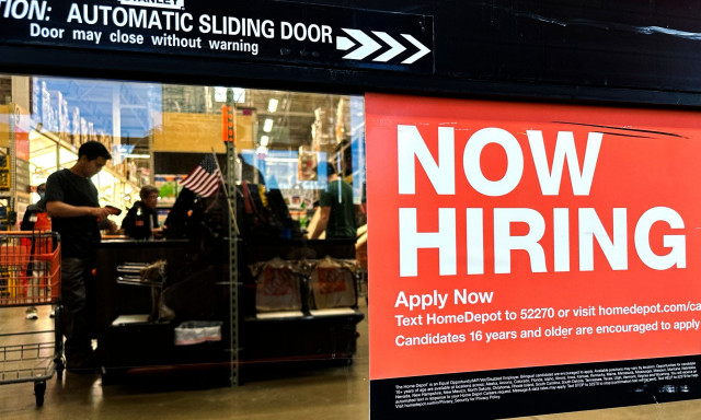 ΗΠΑ: Στο υψηλότερο επίπεδο της τελευταίας τετραετίας η ανεργία - «Σκαρφάλωσε» στο 4,6% τον Νοέμβριο