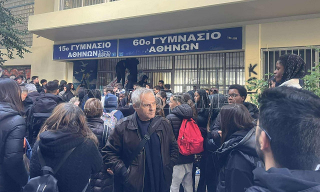 Κυψέλη: Κατάληψη στο Γυμνάσιο - «Δεν μπορεί να ερχόμαστε στο σχολείο και να μας μαχαιρώνουν»