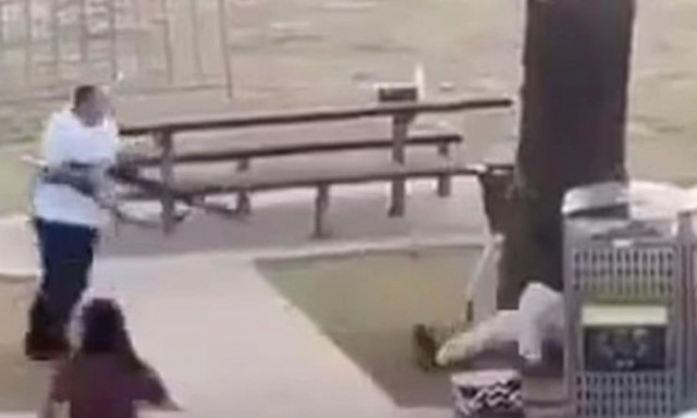 Ο λόγος που ο ήρωας του Σίδνεϊ δεν πυροβόλησε τον δράστη του μακελειού