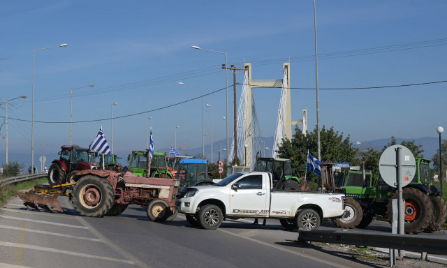 Μπλόκα αγροτών: Νέος αποκλεισμός της υψηλής γέφυρας της Χαλκίδας το απόγευμα