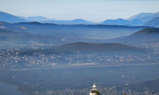 Αποπνικτική η ατμόσφαιρα στα Ιωάννινα – Σε υψηλά επίπεδα η αιθαλομίχλη