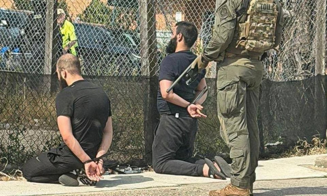 Αυστραλία: Απετράπη νέα τρομοκρατική επίθεση στην παραλία Μπόνταϊ - Περιπολικό εμβόλισε αυτοκίνητο