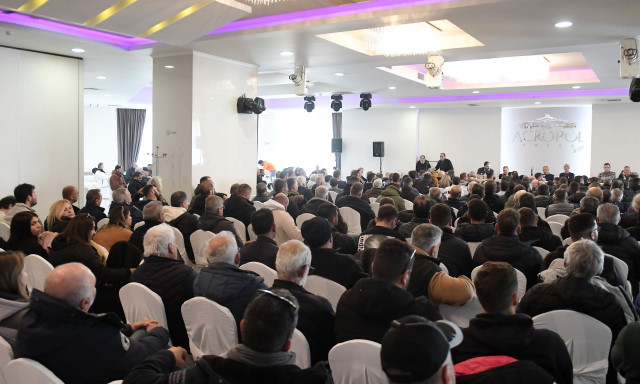 Κλιμάκωση των κινητοποιήσεων αποφάσισαν οι αγρότες - Κλείσιμο και των παρακαμπτήριων οδών αύριο