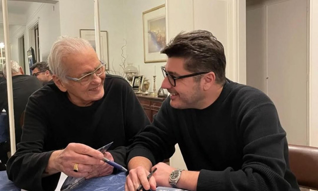 Συγκινεί ο Λάμπρος Κωνσταντάρας για τον πατέρα του: «Θα είναι τα πρώτα Χριστούγεννα χωρίς εκείνον»