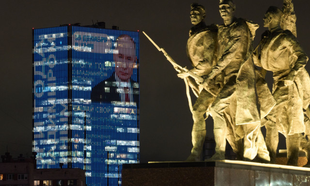 Απρόοπτο στη συνέντευξη Πούτιν - Η αντίδραση του Ρώσου προέδρου