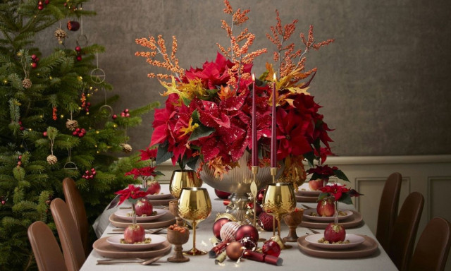 Απλησίαστο για πολλούς το χριστουγεννιάτικο τραπέζι - Αύξηση τιμών μέχρι και 7%