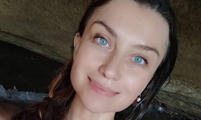 «Έφυγε» από τη ζωή η τραγουδίστρια Κλαούντια Ντελμέρ έπειτα από μάχη με τον καρκίνο