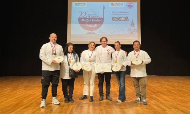 3 Χρυσά Μετάλλια για τους Κρητικούς Σεφ στην Τουρκία!