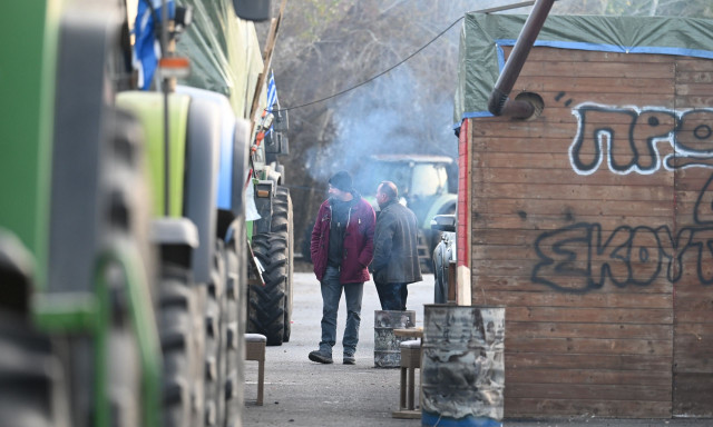 Αγρότες: Ανοιχτός ο Προμαχώνας για όλα τα οχήματα την Παραμονή και την ημέρα των Χριστουγέννων