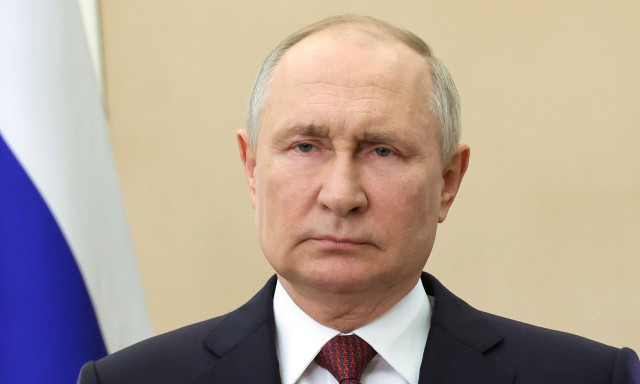 Πόλεμος στην Ουκρανία: Ο Πούτιν δηλώνει έτοιμος για διάλογο με τον Μακρόν