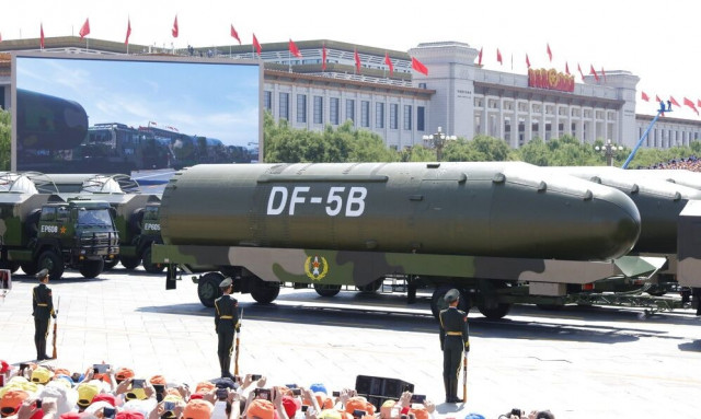 Aποκάλυψη Reuters: Σε εξοπλιστικό πυρετό η Κίνα - Τοποθέτησε 100 διηπειρωτικούς πυραύλους σε σιλό