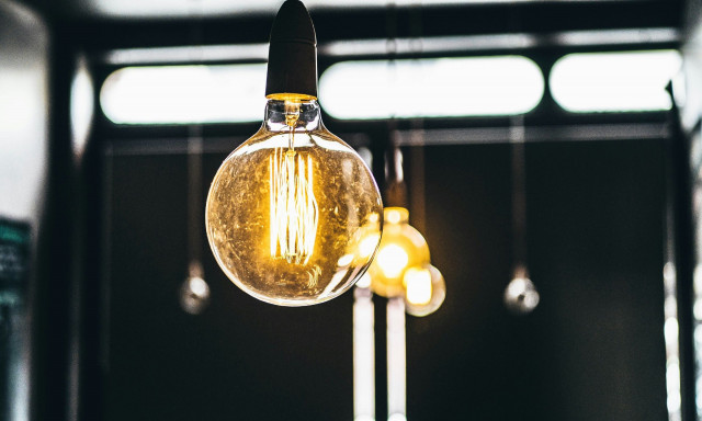 Χωρίς ρεύμα περιοχές της Αθήνας - Τι απαντά ο ΔΕΔΔΗΕ