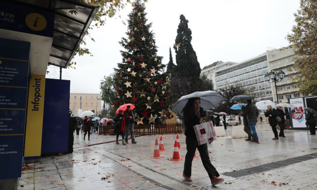Καιρός: Παραμονή Χριστουγέννων με καταιγίδες σε πολλές περιοχές – Πού θα είναι έντονα τα φαινόμενα