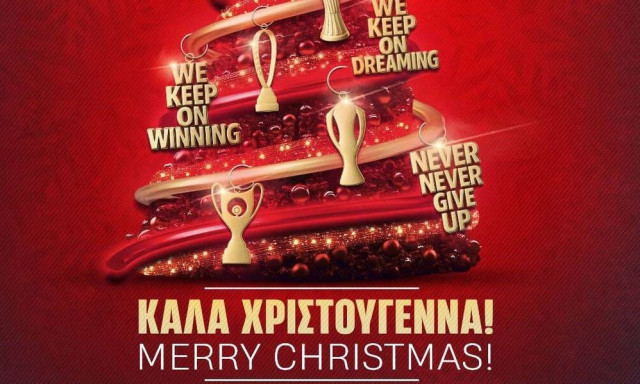 Οι «ερυθρόλευκες» ευχές για Καλά Χριστούγεννα σε πολλές γλώσσες