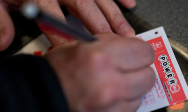Powerball: Παίκτης από το Αρκάνσας κέρδισε ιστορικό τζάκποτ των 1,81 δισ. δολαρίων