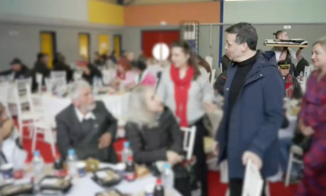 Χριστούγεννα αλληλεγγύης στον Δήμο Αθηναίων για ευάλωτους πολίτες