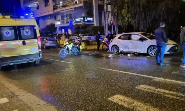 Τραγωδία ανήμερα των Χριστουγέννων στο Χαλάνδρι: Νεκρός διανομέας σε τροχαίο