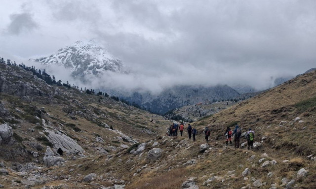 Τραγωδία στα Βαρδούσια: Πιθανώς αποπροσανατολίστηκαν - Η χιονοθύελλα επηρέασε το μονοπάτι