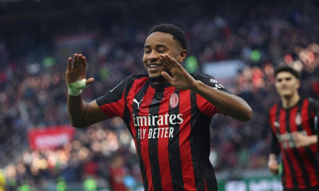 Serie A: Έριξε τριάρα και «έπιασε» κορυφή η Μίλαν