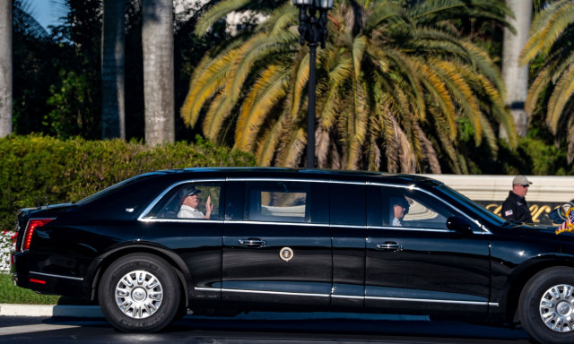 Συνάντηση Τραμπ - Ζελένσκι στην τραπεζαρία της έπαυλής του στο Μαρ-α-Λάγκο