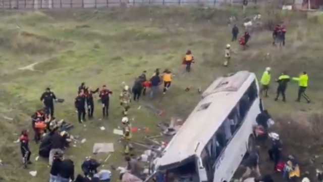 Κωνσταντινούπολη: Τέσσερις οι νεκροί από την πτώση λεωφορείου σε χαράδρα - Επτά τραυματίες