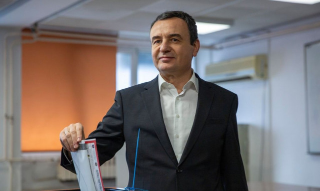 Εκλογές στο Κόσοβο: Πρωτιά Κούρτι αλλά χωρίς καθαρή αυτοδυναμία