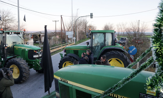 Αγρότες: Θα αλλάξουν χρόνο στα μπλόκα - Διευκολύνσεις για τους ταξιδιώτες