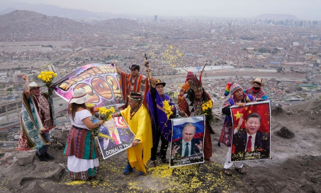 Ο κόσμος το 2026: Τι προέβλεψαν οι Σαμάνοι στο Περού για Τραμπ, Μαδούρο και Ουκρανία