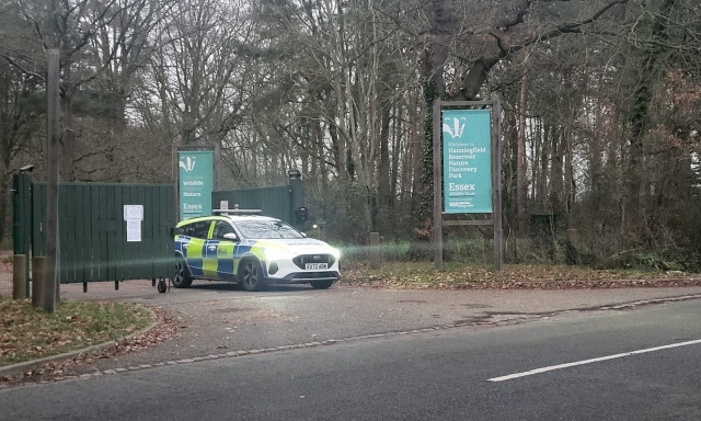 Πιλότος «άφησε σημείωμα αυτοκτονίας» πριν ρίξει το αεροσκάφος σε φράγμα του Έσσεξ