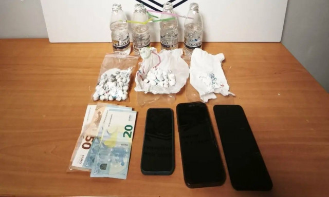 Χανιά: Συμμορία νεαρών διακινούσε κοκαΐνη - Εμπλοκή και ανήλικης