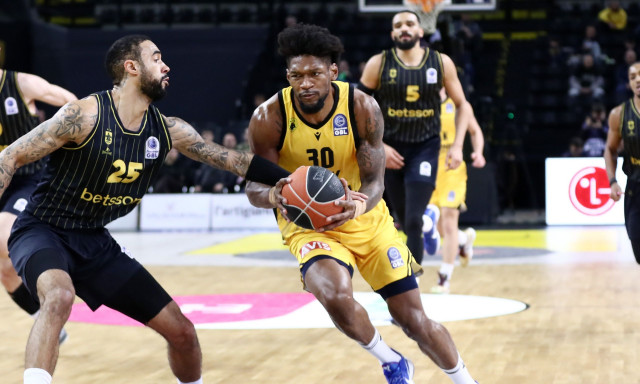 Κρις Σίλβα ΑΕΚ