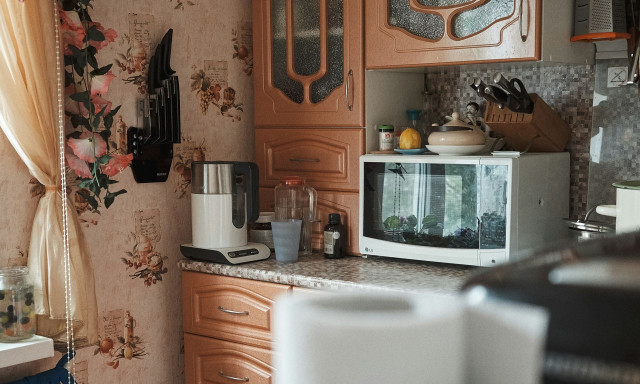 Τα 4 λάθη με τον φούρνο μικροκυμάτων - Τι δεν πρέπει ποτέ να κάνετε