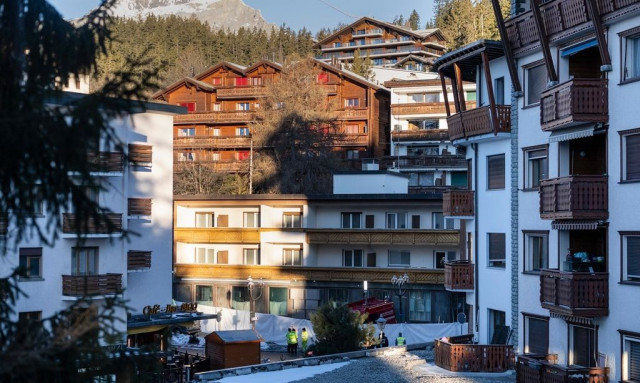 Φονική έκρηξη στο ελβετικό θέρετρο Κραν Μοντανά: Πρώτες απαντήσεις της αστυνομίας