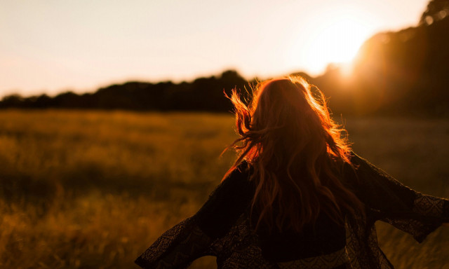 Αυτό είναι το μυστικό της πραγματικής ευτυχίας; Γράψτε ένα μήνυμα στον μελλοντικό σας εαυτό