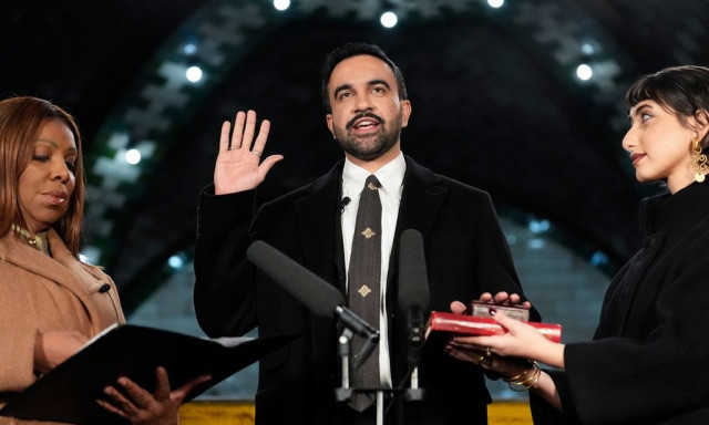 Μαμντάνι: Ορκίστηκε δήμαρχος της Νέας Υόρκης τα πρώτα λεπτά του 2026