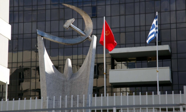 Πέθανε ο Μάκης Αμπατιέλος, ιστορικό στέλεχος του ΚΚΕ