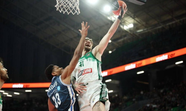 Αθλητικές μεταδόσεις: Πού θα δείτε Άρης-Ολυμπιακός, Παναθηναϊκός-Καρδίτσα και τα μεγάλα πρωταθλήματα