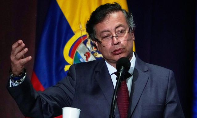 Η Κολομβία απειλεί ότι θα «πάρει τα όπλα» μετά τη νέα απειλή Τραμπ