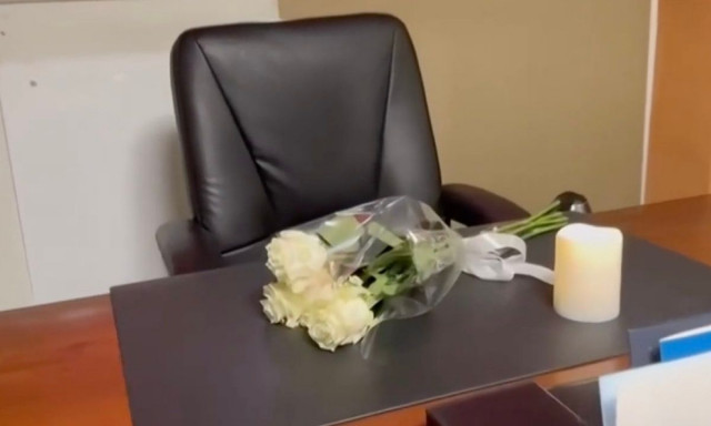 Γιώργος Παπαδάκης: Η συγκινητική φωτογραφία από το γραφείο του στον ΑΝΤ1