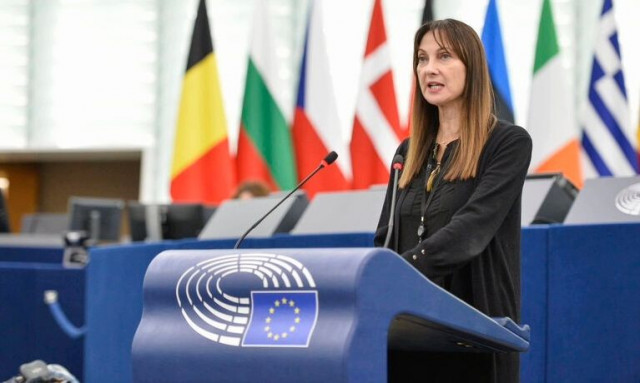 Έλενα Κουντουρά: Έχω παρέμβει στην Κομισιόν για να συμμορφωθεί η Ελλάδα για την ασφάλεια των πτήσεων