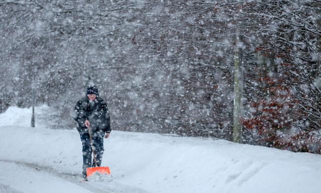 Κακοκαιρία - Η Ευρώπη στον πάγο: Έξι άνθρωποι έχασαν τη ζωή τους