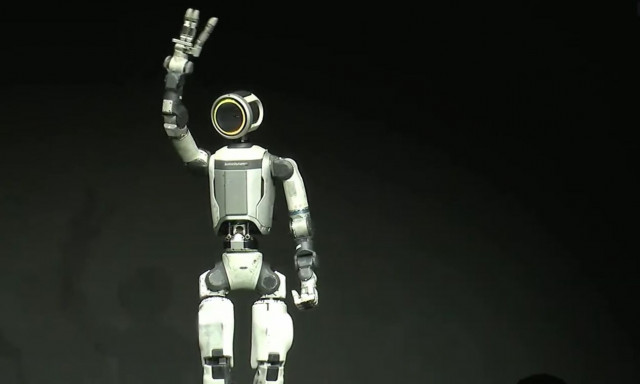 Η Hyundai παρουσίασε το «Atlas» - Το ανθρωποειδές ρομπότ που θα εργάζεται στα εργοστάσιά της