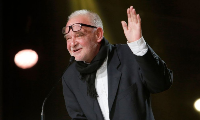 Πέθανε ο εμβληματικός σκηνοθέτης Μπέλα Ταρ