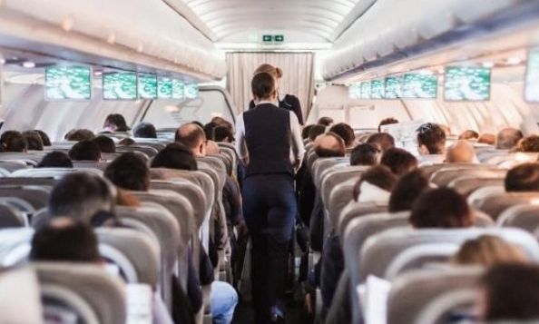 Το χειρότερο σημείο για να αφήνει κάποιος το μπουφάν του στο αεροπλάνο