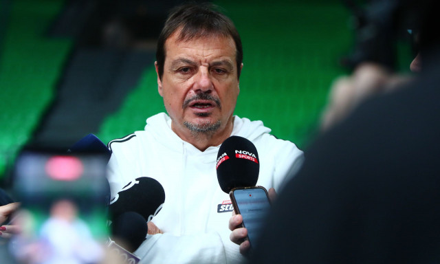 Βγαίνει μπροστά ο Αταμάν: «Αν δεν κατακτήσουμε Euroleague ή πρωτάθλημα, θα φύγω απ’ την Aθήνα»